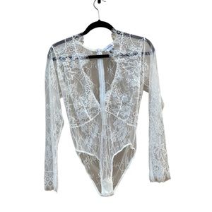 Lovers + Friends Revolve Rita Teddy White Sheer Lace Revolve Large